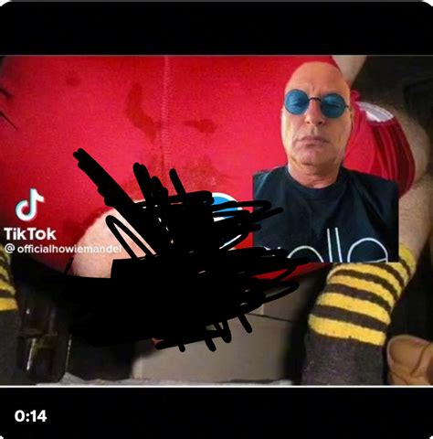 Howie Mandel Shows Prolapsed Anus on TikTok .